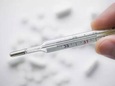 网友囤积百支水银温度计，应对疫情下的健康监测需求